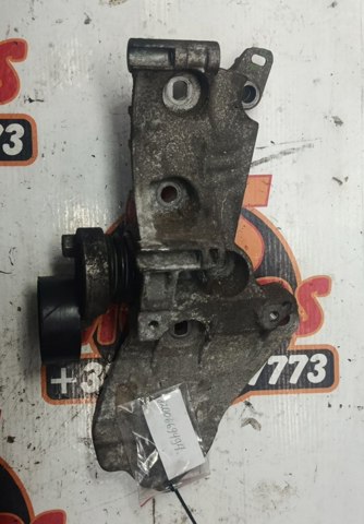 Кронштейн генератора натяжной 8200669494 RENAULT