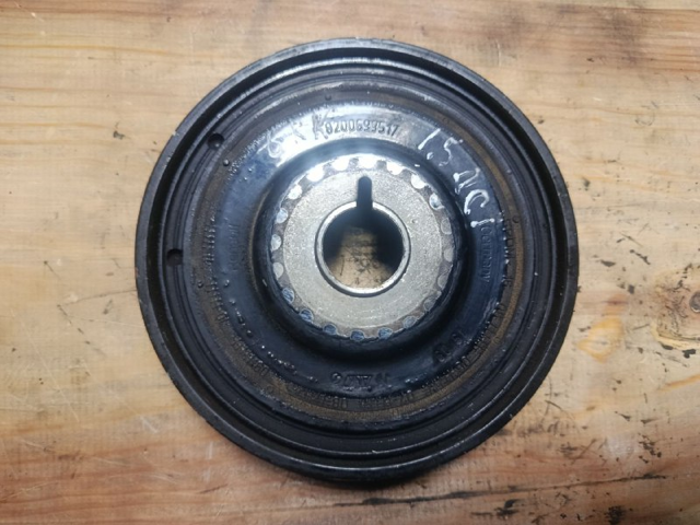 8200699517 RENAULT Шкив коленвала купить в Ровно