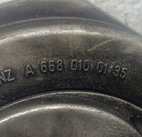 Задняя крышка головки блока цилиндров (ГБЦ) A6680100135 MERCEDES