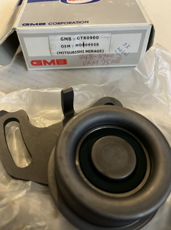 Ролик натяжителя ремня ГРМ GT80900 GMB
