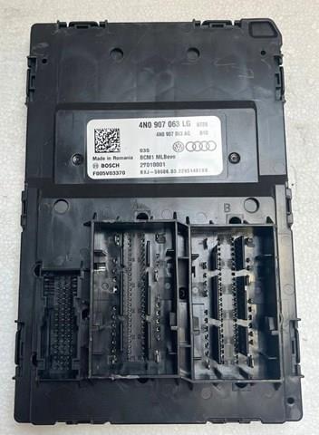 Блок управления сигналами SAM 4N0907063LG VAG