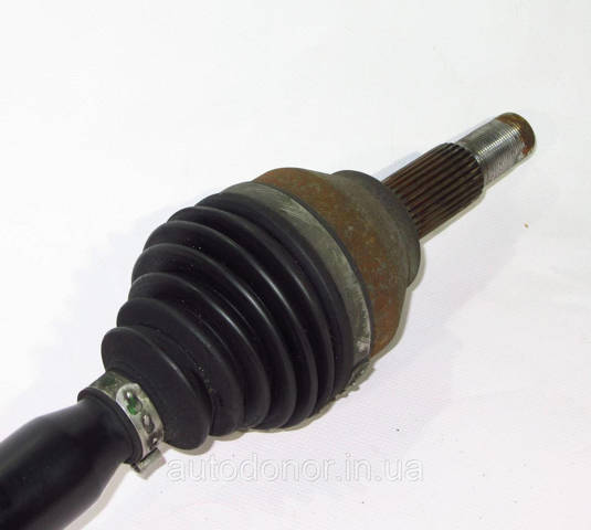 NISSAN 391013NA0A Полуось (привод) передняя левая в наличии Черкассы