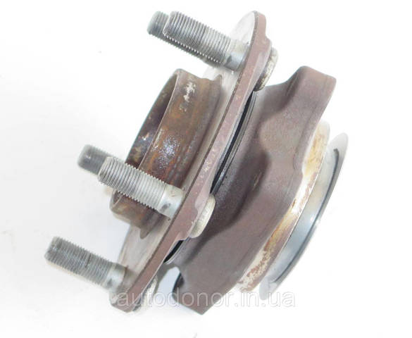 NISSAN 402021KA0A Передняя ступица в наличии Черкассы