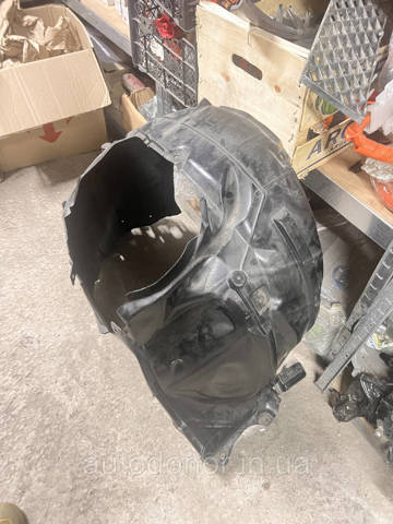 638425SA0A NISSAN Подкрылок передний правый купить в Киев