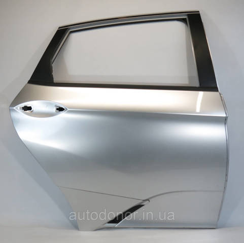 67510TRTA91ZZ HONDA Дверь задняя правая купить в Днепр