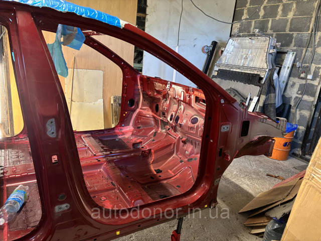 HYUNDAI 71322K4D00 Порог внешний правый в наличии Днепр
