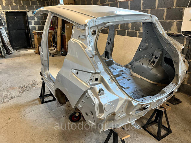 781135SA0A NISSAN Крыло заднее левое купить в Ирпень