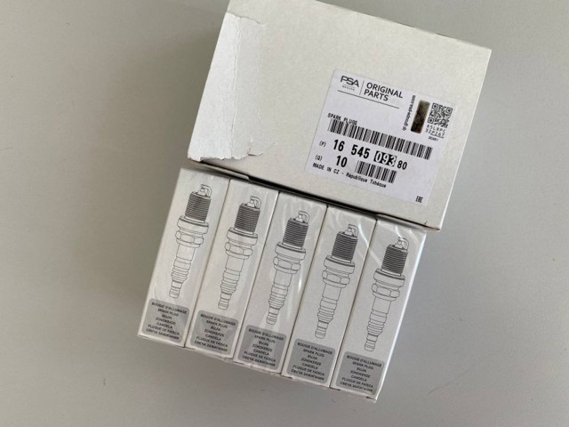1654509380 PEUGEOT Свеча зажигания купить в Ирпень