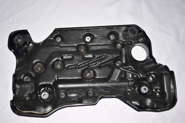 HYUNDAI 292402A301 Крышка двигателя в наличии Черкассы