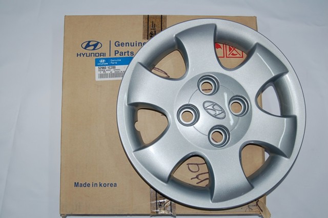 Колпаки на диски 529601C200 HYUNDAI