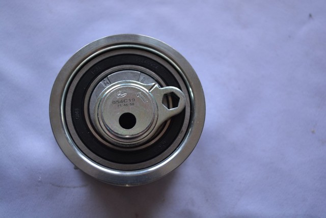 SKF VKM11269 Ролик натяжителя ремня ГРМ в наличии Ровно