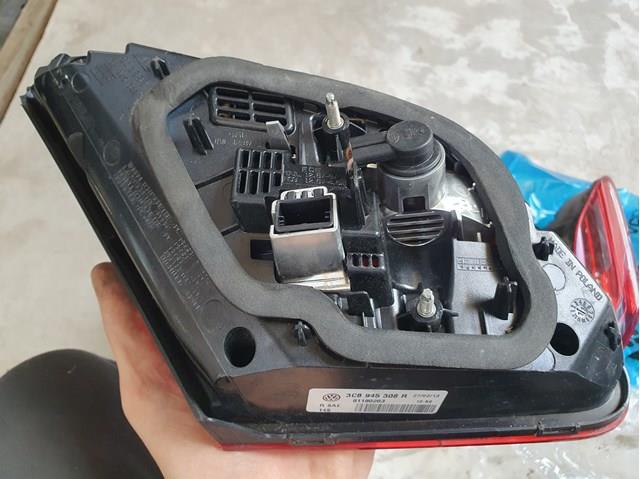 VAG 3C8945308R Фонарь задний правый внутренний в наличии Днепр