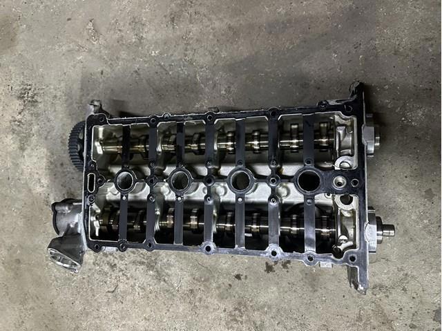 Крышка клапанов 04E103469AJ VAG
