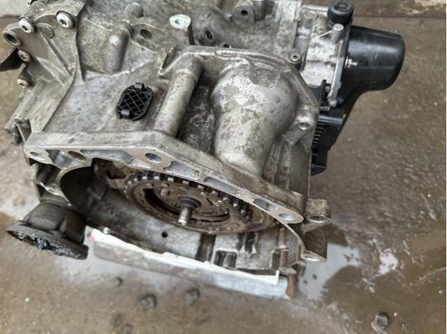 VAG 0CG301103A Корпус коробки передач АКПП/КПП в наличии Киев