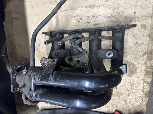 Коллектор впускной 1540A001 MITSUBISHI