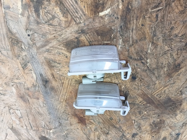 Фонарь освещения номерного знака 26510CD00A NISSAN