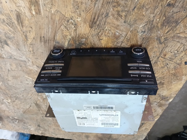 Радиоприемник 281853NF0B NISSAN
