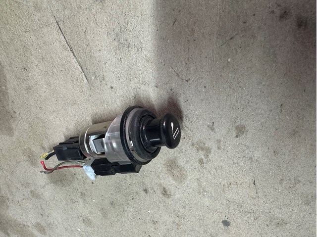 Розетка прикуривателя 39610S2HG01 HONDA