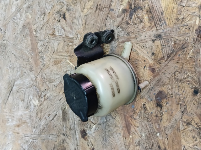 Крышка бачка насоса ГУР 49181AA000 NISSAN