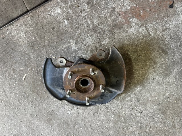 Ось передняя и поворотные кулаки 51211SNA010 HONDA
