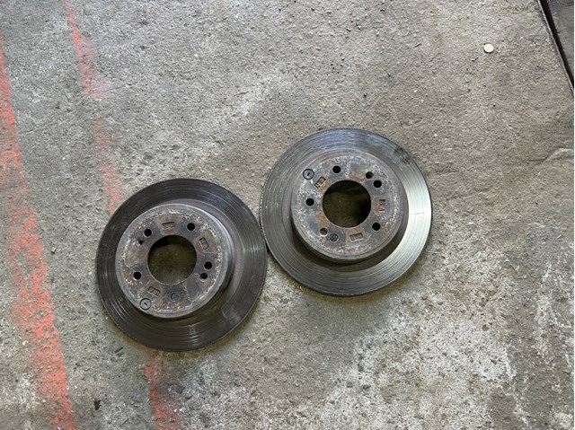Дисковый тормоз 584113Q000 HYUNDAI