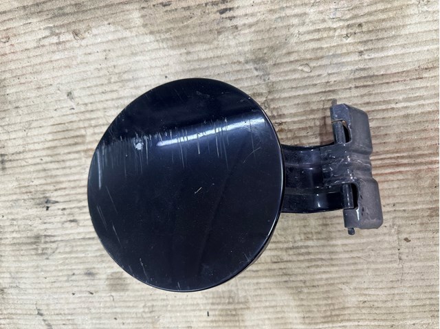 Лючок топливного бака Митсубиси Лансер X SPORTBACK