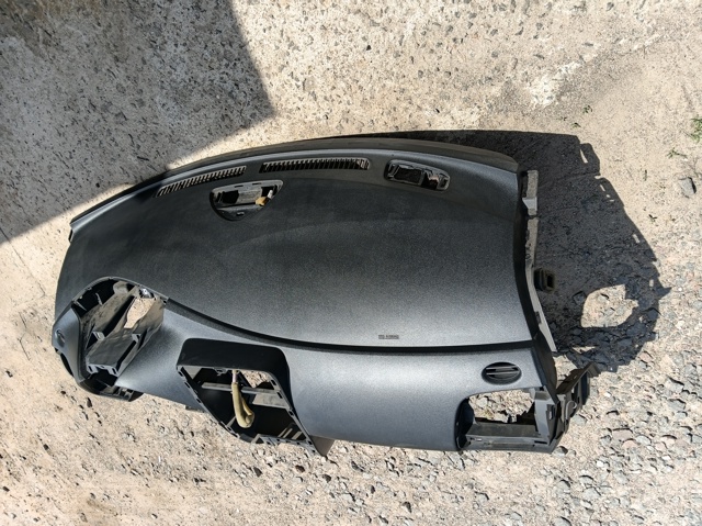 Передняя панель 682003NF4B NISSAN