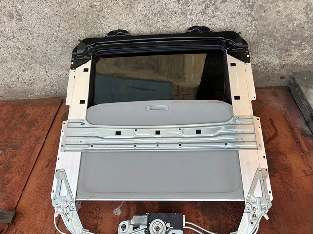HONDA 70200SNAA01 Крышка люка крыши в наличии Одесса