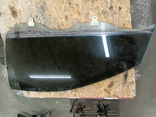 Стекло передней двери, левой 80301CA000 NISSAN