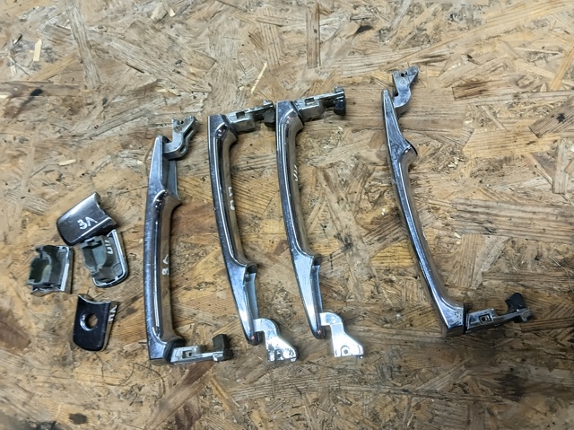 Ручка передней двери, наружная 80640CA012 NISSAN