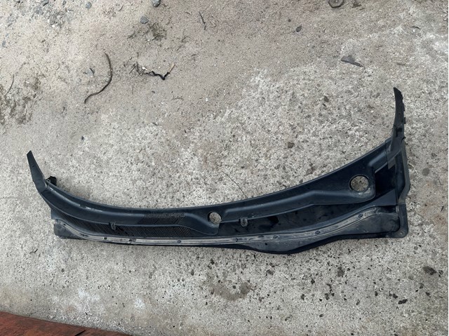 Решетка стеклоочистителей 861502T000 HYUNDAI
