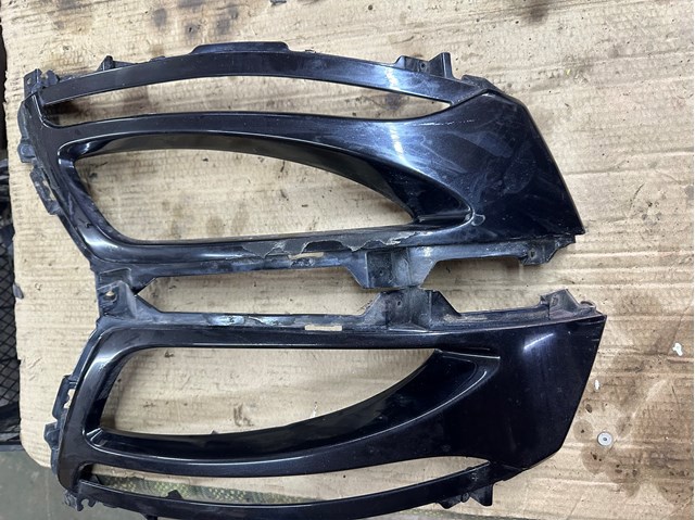 Заглушка противотуманок, левая 865512T020 HYUNDAI
