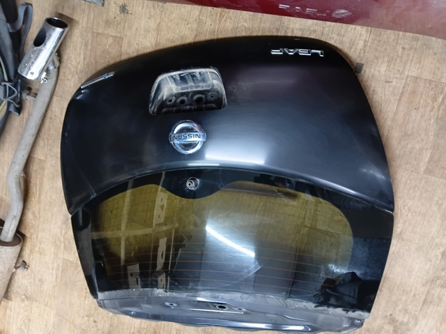 Задняя ляда 901003NF0B NISSAN