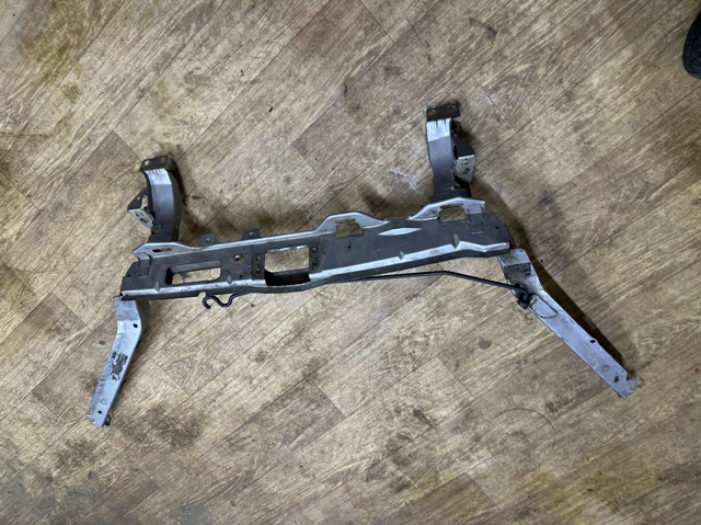 Рамка передней панели A1686205934 MERCEDES