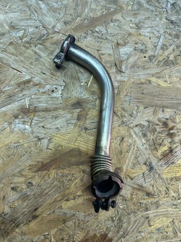 Патрубок системы рециркуляции отработавших газов A6681420064 MERCEDES