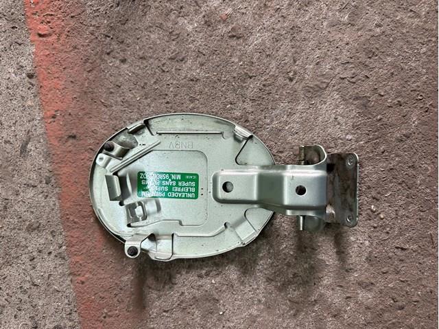 BN8V42410E MAZDA Лючок бензобака купить в Полтава