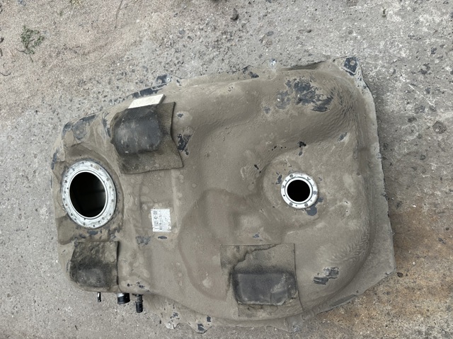 Топливный бак EG2142110E MAZDA