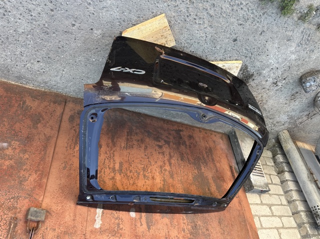 Задняя ляда EGY16202XC MAZDA