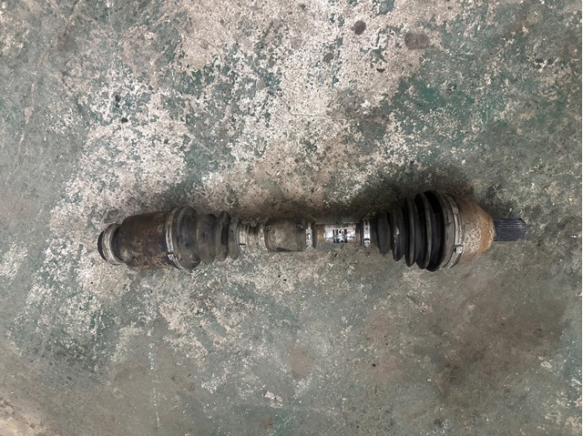 Привод правый FG0125500E MAZDA