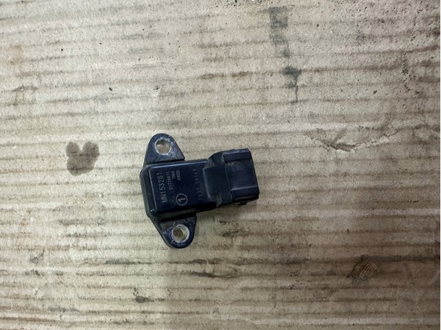 Датчик давления во впускном коллекторе Mitsubishi Outlander II XL