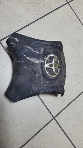 Подушка безопасности водителя 4513048200C0 TOYOTA