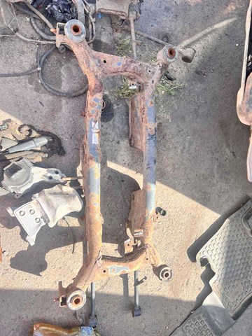 Балка задняя 55400EQ701 NISSAN