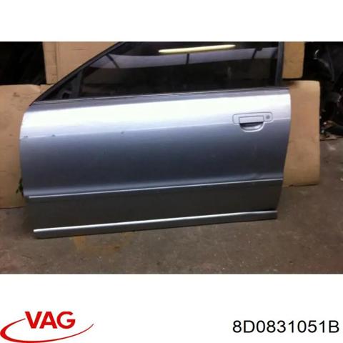Двери 8D0831051B VAG