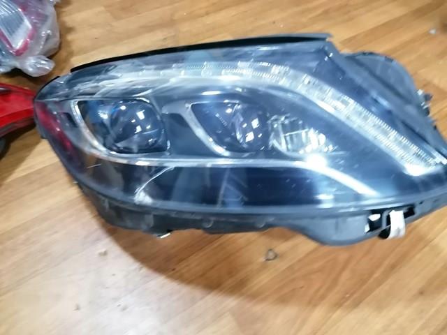 A2229062404 MERCEDES Правая фара купить в Павлоград