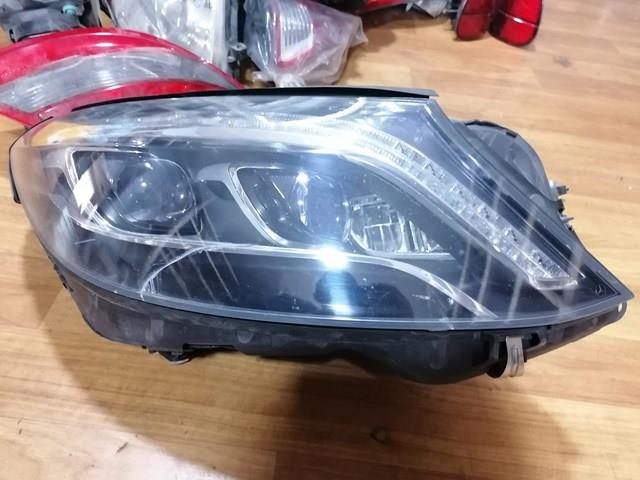 Фара передняя правая A2229062404 MERCEDES