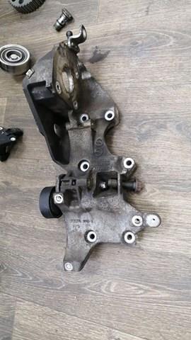 Крепление генератора Volkswagen Caddy ALLTRACK 4