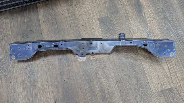 Рамка радиатора верхняя 04602SNAA01ZZ HONDA