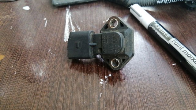 Датчик наддува 059906051 VAG
