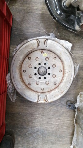 06J105266AQ VAG Маховик купить в Винница
