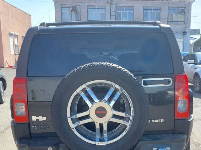 Задние стопы Hummer H3